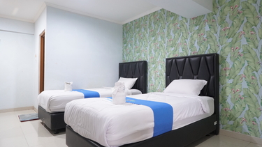 KAMAR STANDART